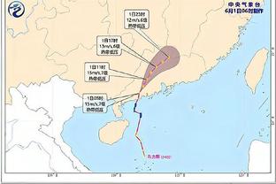 太准了！泰厄斯-琼斯半场三分6中5拿到15分5助攻